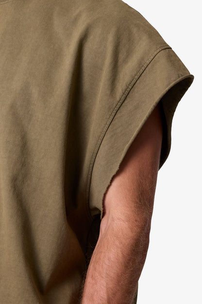 CUT OFF TEE