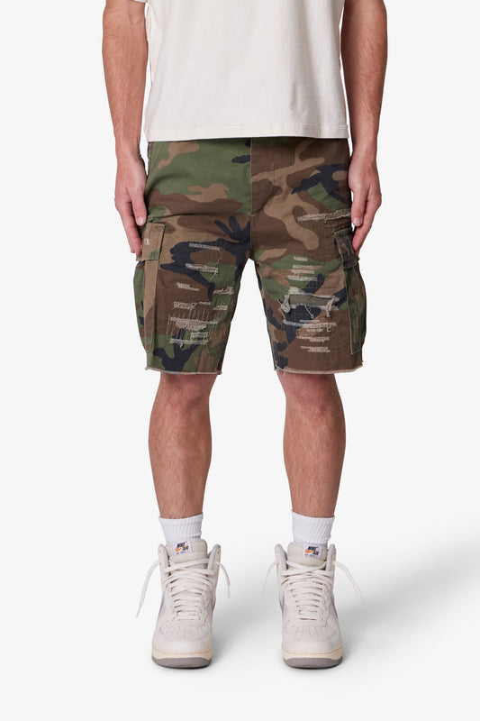 DISTRESSED CARGO SHORTS