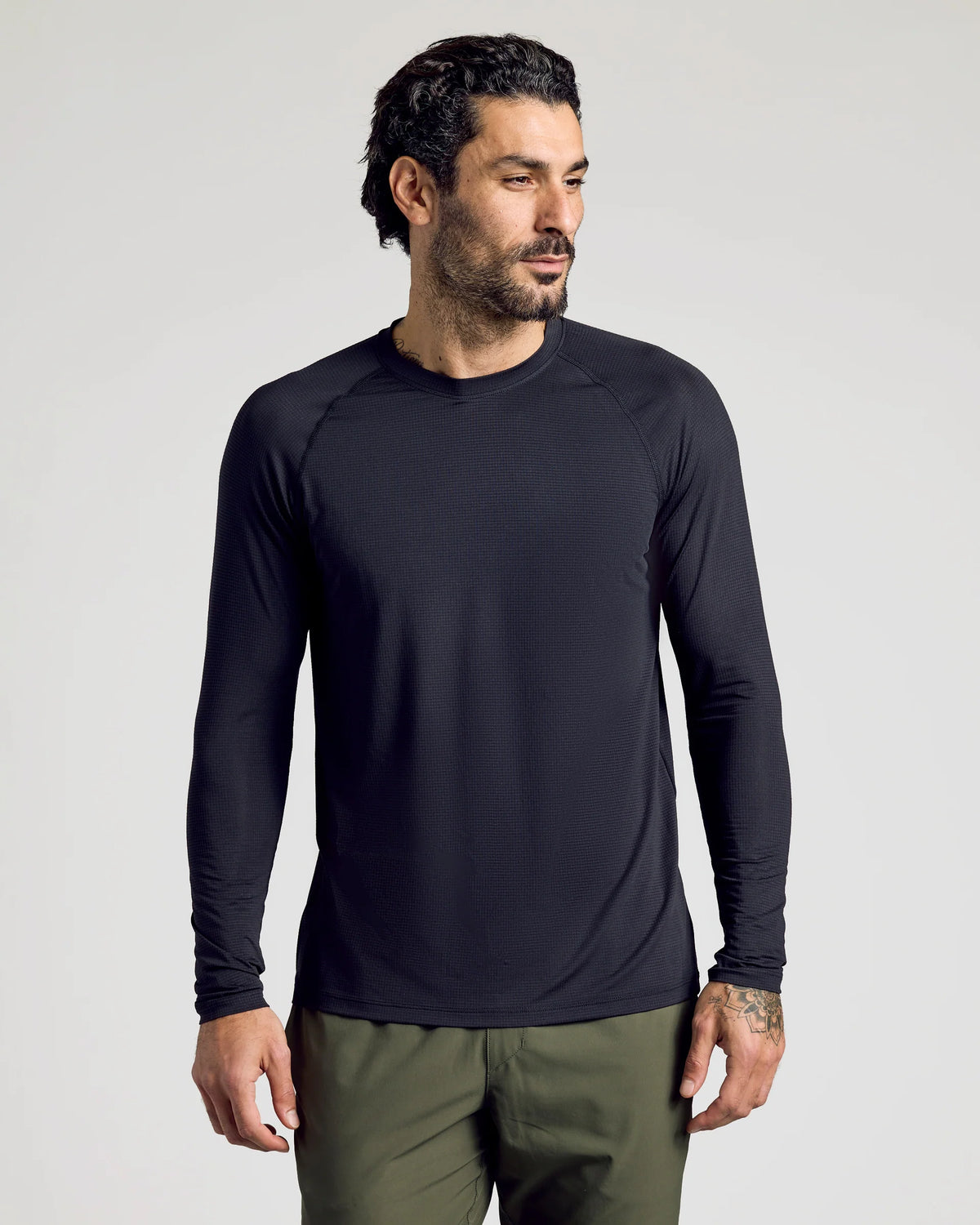 Active Mesh Long Sleeve Crew Neck