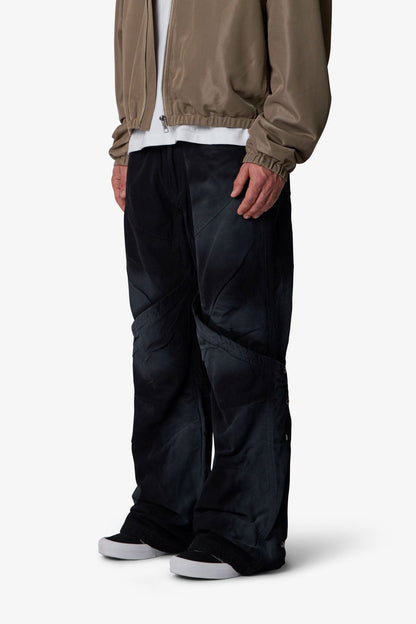 SIDE SNAP KICK FLARE PANTS
