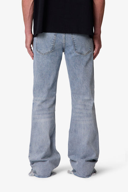 SUPER FLARE DENIM