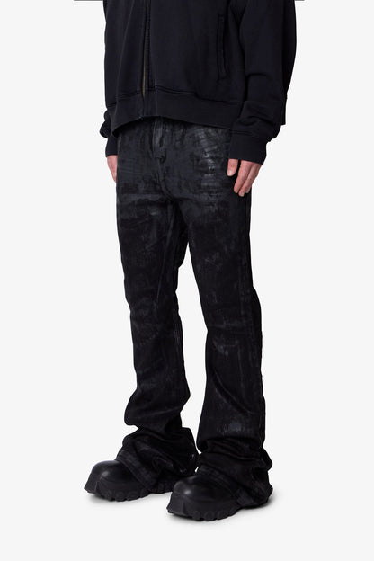 SUPER STACKED DENIM
