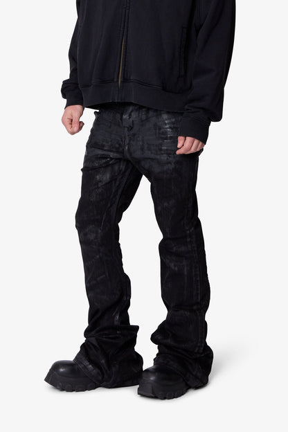 SUPER STACKED DENIM