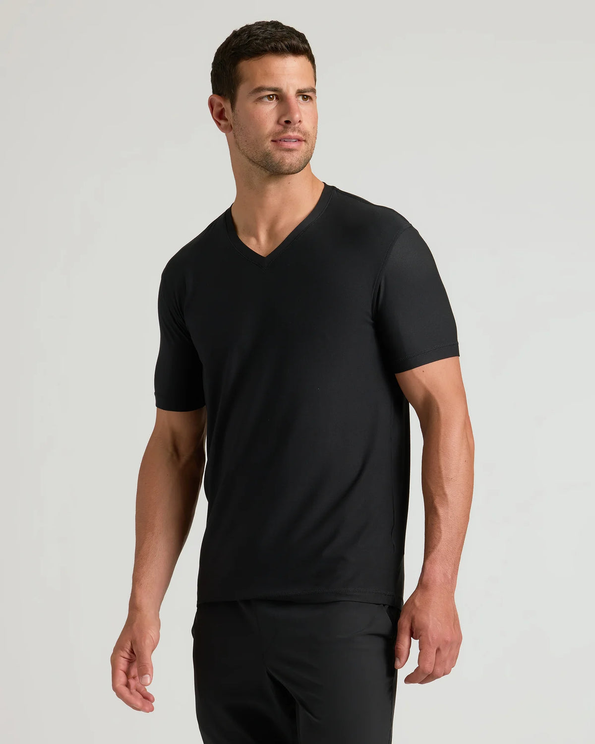 Active V‑Neck
