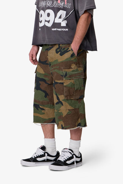 ULTRA BAGGY CARGO SHORTS
