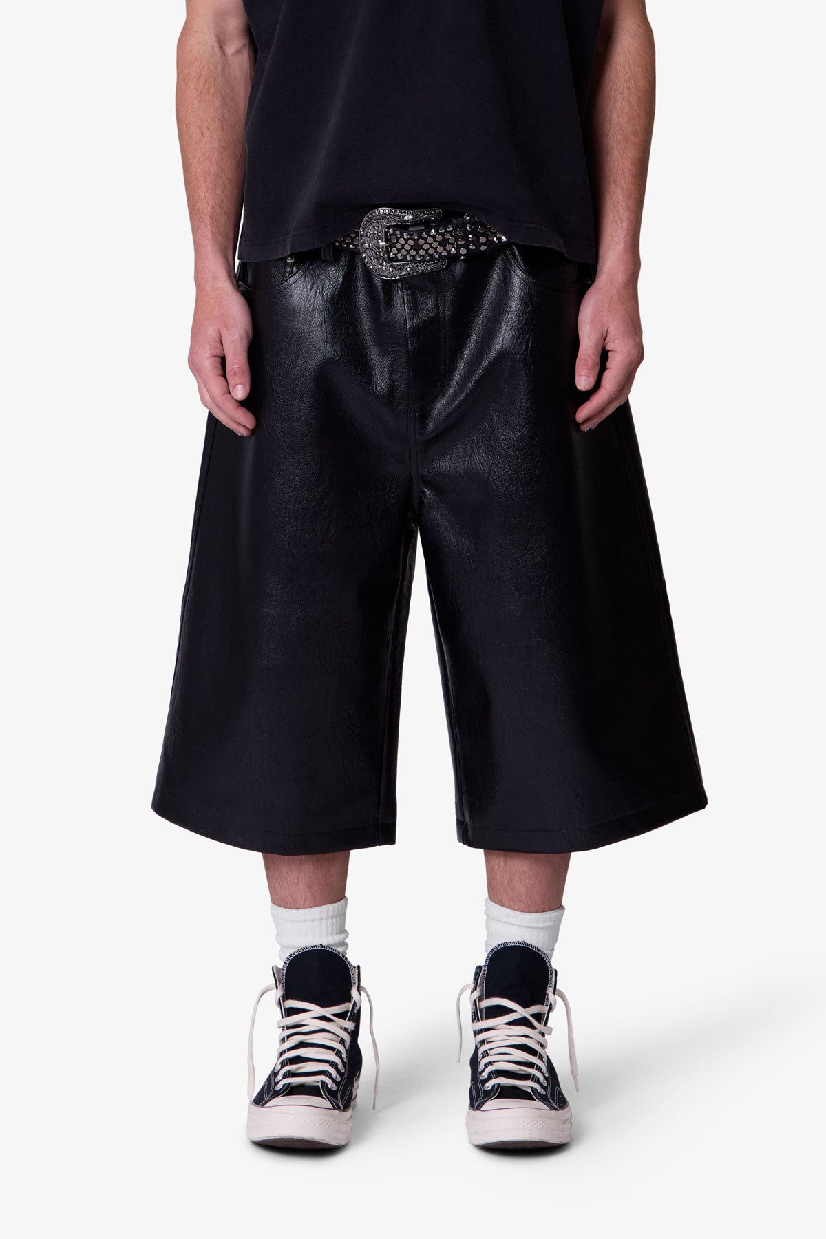 FRONT POCKET GEO SHORTS
