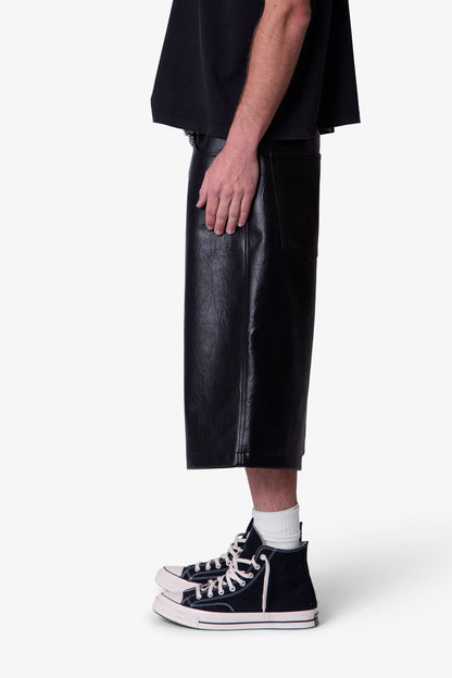 FRONT POCKET GEO SHORTS