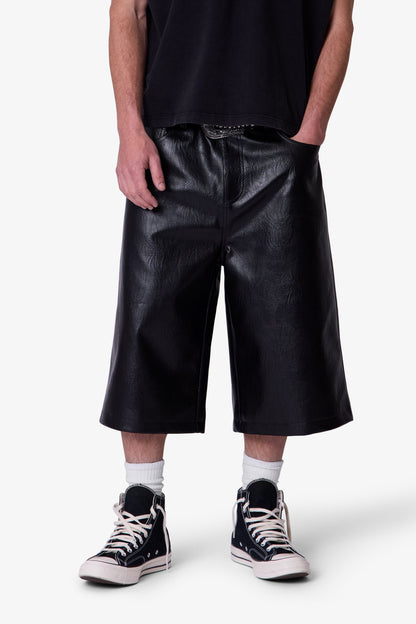 FRONT POCKET GEO SHORTS
